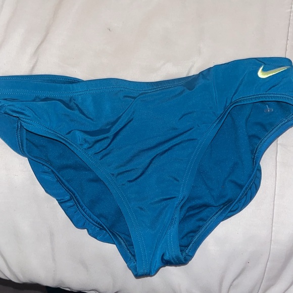 XL (13-15) Nike Tankini - Picture 2 of 5